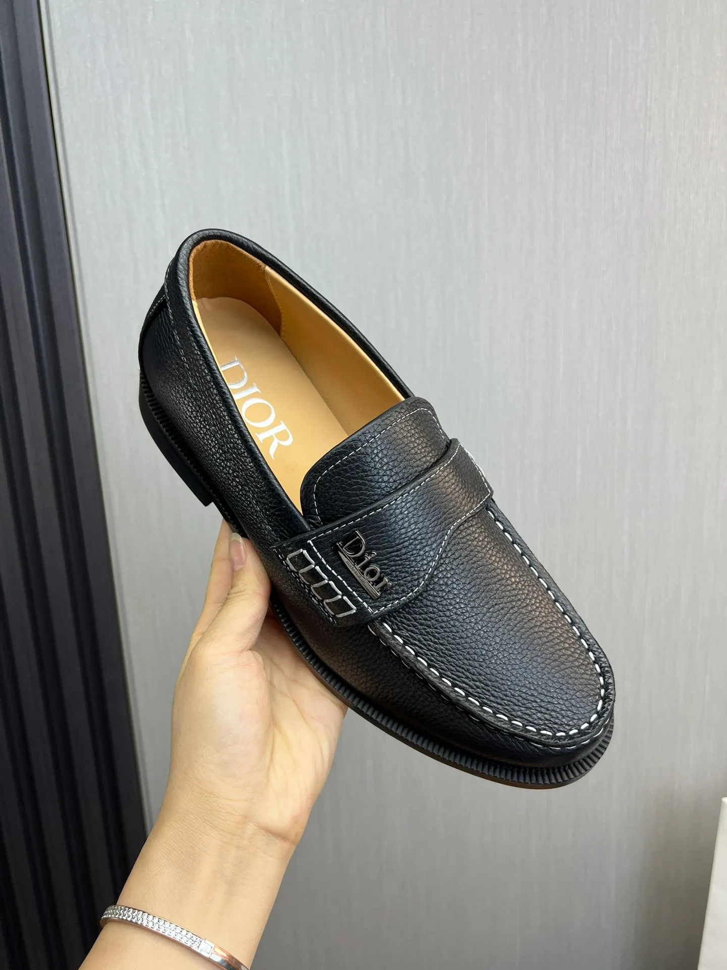 Men's men's shoes💰560💰 Dior men's business casual leather shoes👞all use imported original brand leather, just to create a more comfortable wearing experience, upper: original cowhide➕imported sheepskin lining, original non-slip and wear-resistant rubber outsole✔️36-45 (38.45 non-returnable)